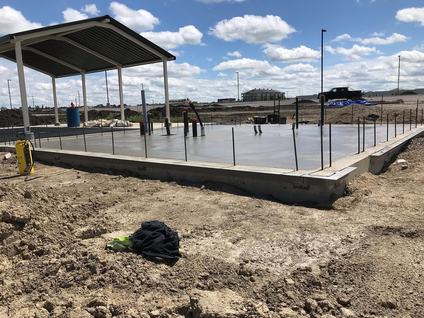 Completed exposed aggregate concrete